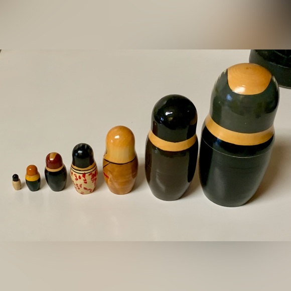 1980s Vintage Soviet Era Hand Painted Wooden Historic Russian Leaders Matryoshka - Picture 6 of 10